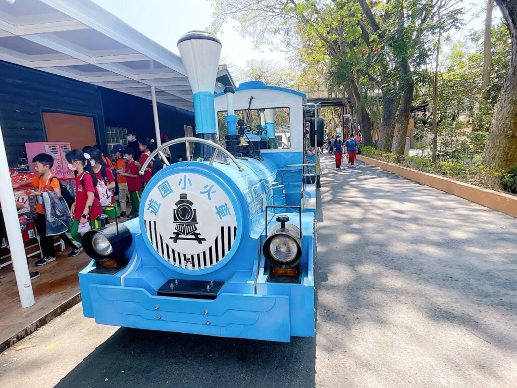 壽山動物園遊園小火車