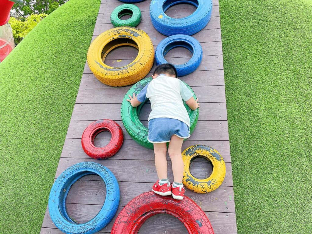 資源回收桶寶寶遊具