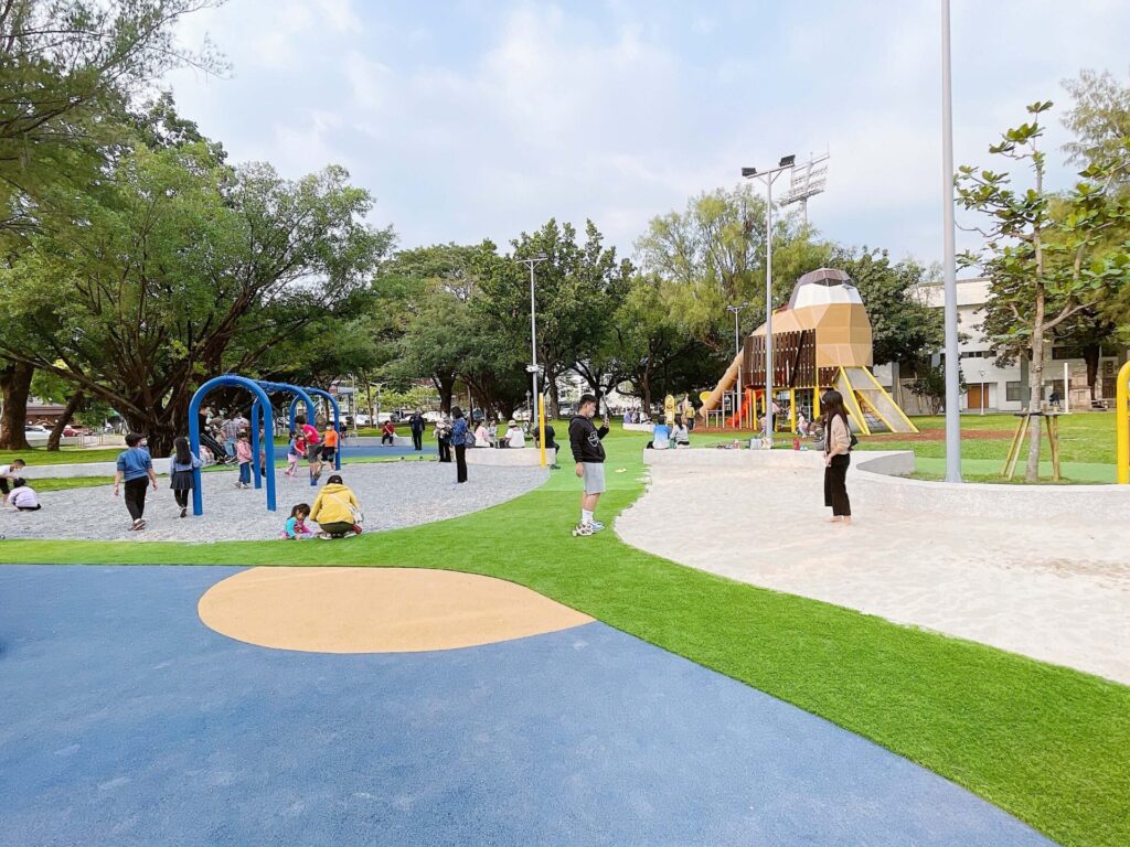 屏東公園共融遊戲場