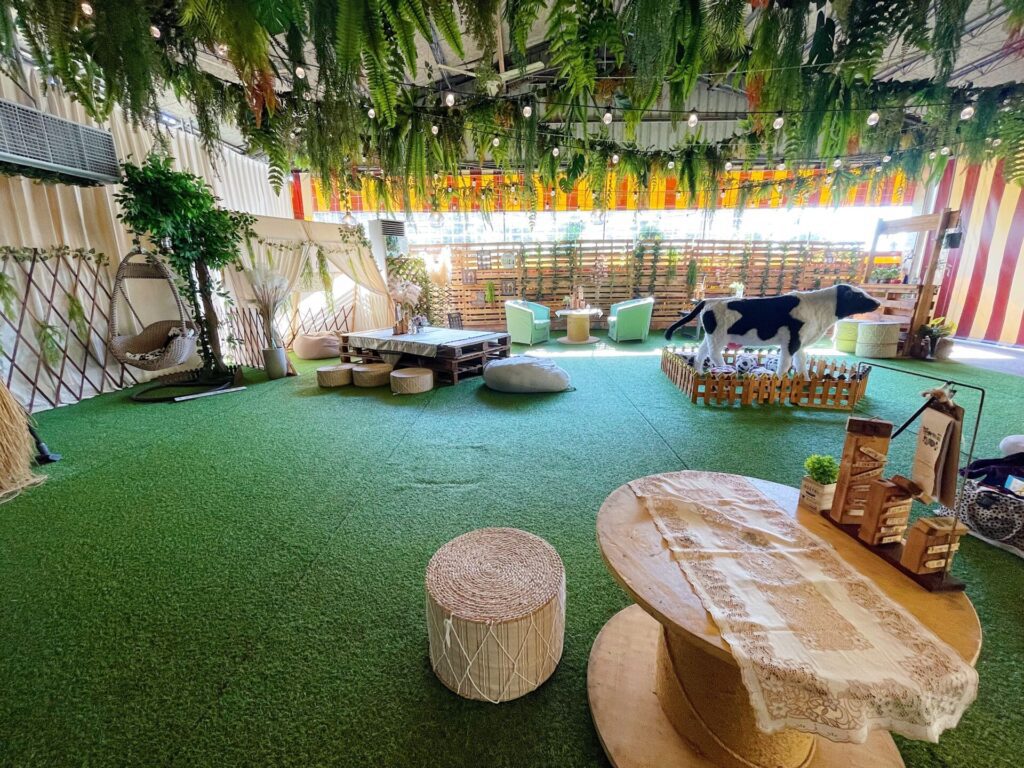 萬大牧場補乳室用餐環境