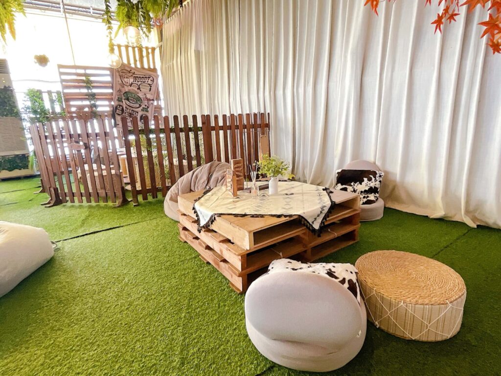 萬大牧場補乳室用餐環境