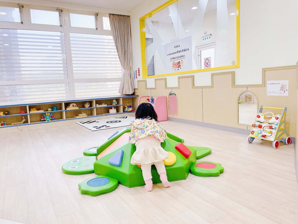 楊梅親子館【0-2歲專屬區】