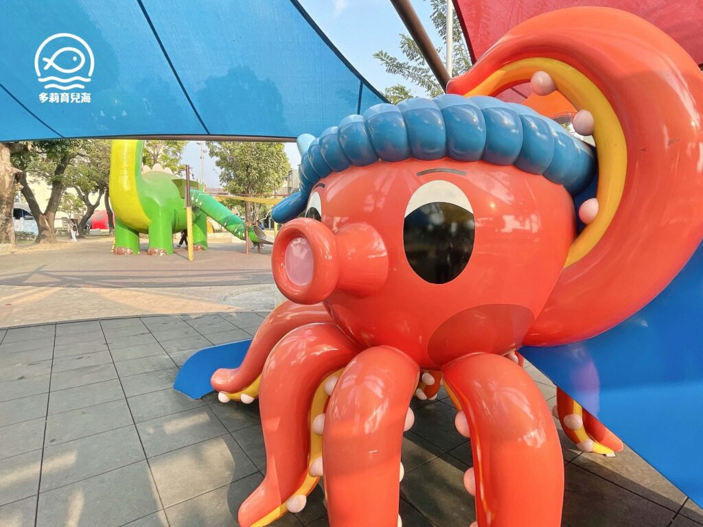 勝利動物溜滑梯公園