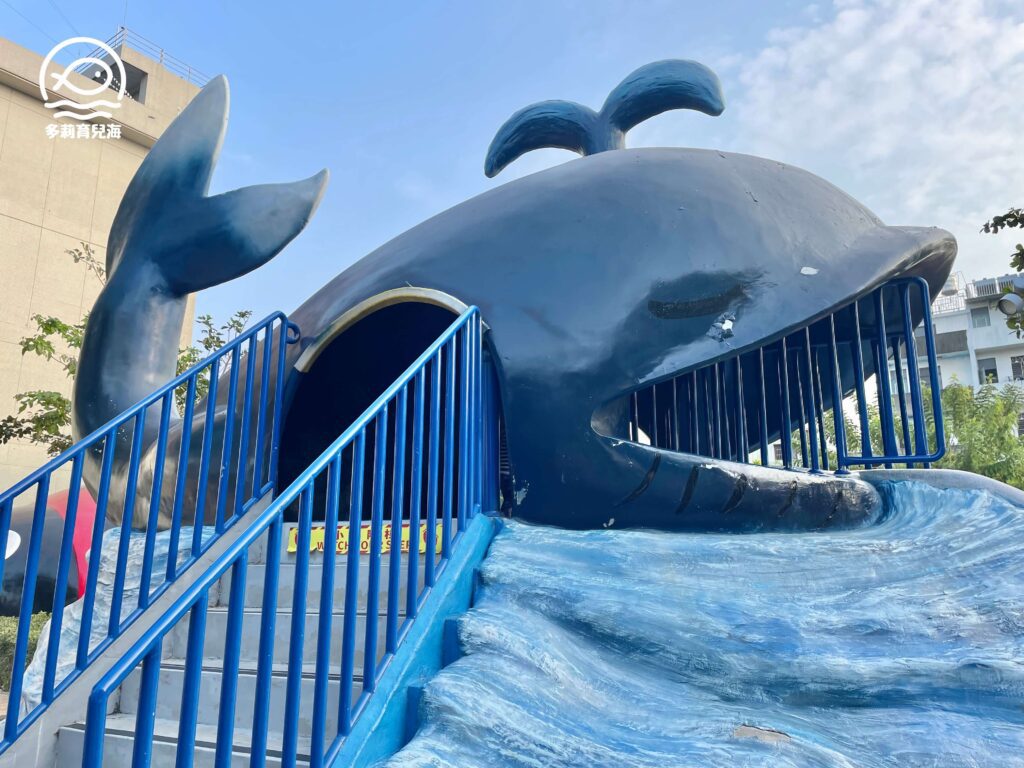 勝利動物溜滑梯公園