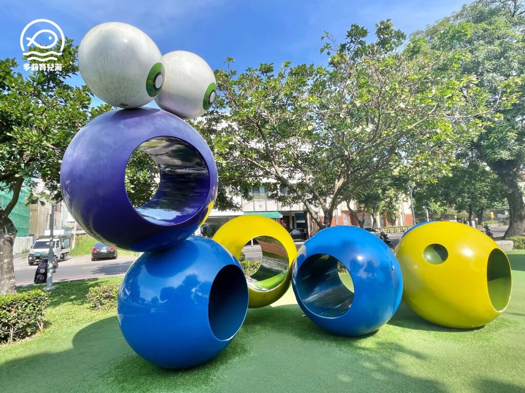 勝利動物溜滑梯公園